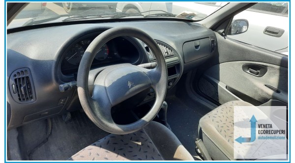 CITROEN SAXO  del 1998 parti usate e ricambi - Tipo Motore HDZ