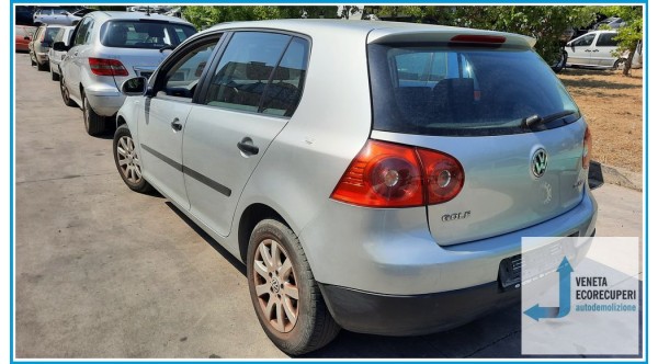 VOLKSWAGEN GOLF 1K del 2004 parti usate e ricambi - Tipo Motore BLP