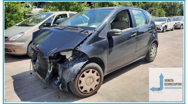 MERCEDES-BENZ Classe A W/C169 del 2008 parti usate e ricambi - Tipo Motore 266940