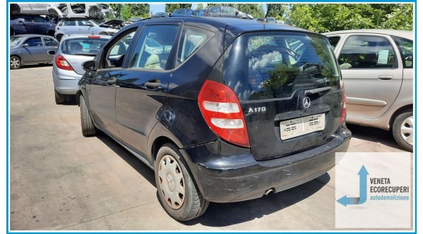 MERCEDES-BENZ Classe A W/C169 del 2008 parti usate e ricambi - Tipo Motore 266940