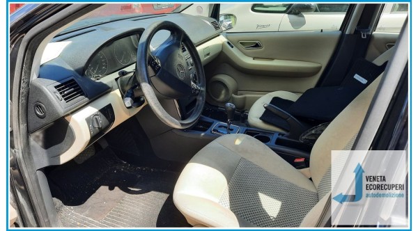 MERCEDES-BENZ Classe A W/C169 del 2008 parti usate e ricambi - Tipo Motore 266940