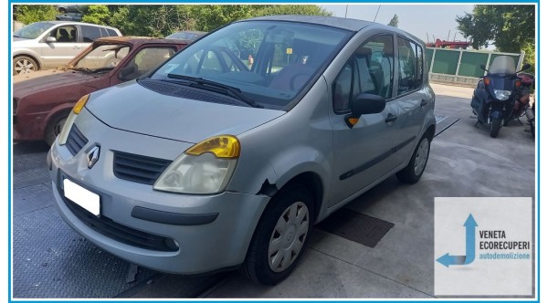 RENAULT MODUS 1a Serie  del 2005 parti usate e ricambi - Tipo Motore K9KJ7