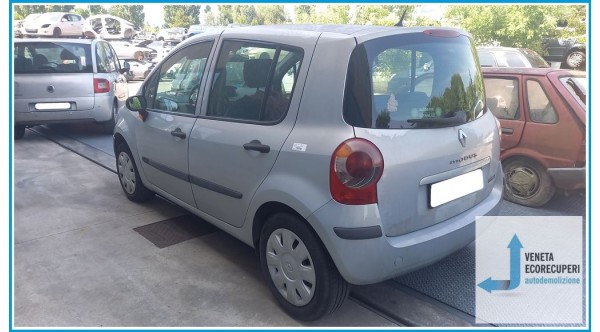 RENAULT MODUS 1a Serie  del 2005 parti usate e ricambi - Tipo Motore K9KJ7