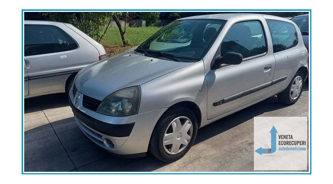 RENAULT CLIO 2a Serie  del 2005 parti usate e ricambi - Tipo Motore D7FG7
