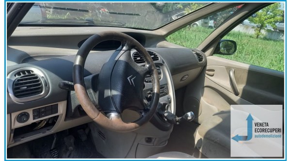 CITROEN XSARA PICASSO  del 2006 parti usate e ricambi - Tipo Motore NFU