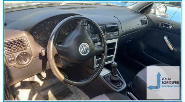VOLKSWAGEN GOLF 1J del 2003 parti usate e ricambi - Tipo Motore ATD