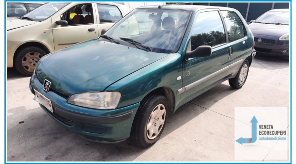 PEUGEOT 106  del 2001 parti usate e ricambi - Tipo Motore HFX