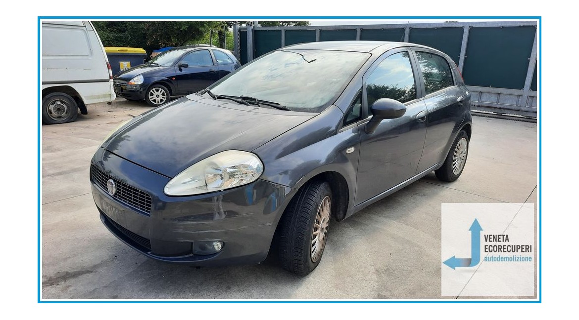 FIAT GRANDE PUNTO 2Y del 2007 parti usate e ricambi - Tipo Motore 199A4000