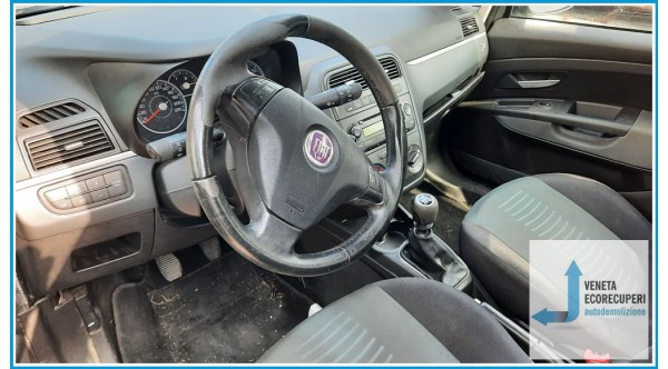 FIAT GRANDE PUNTO 2Y del 2007 parti usate e ricambi - Tipo Motore 199A4000
