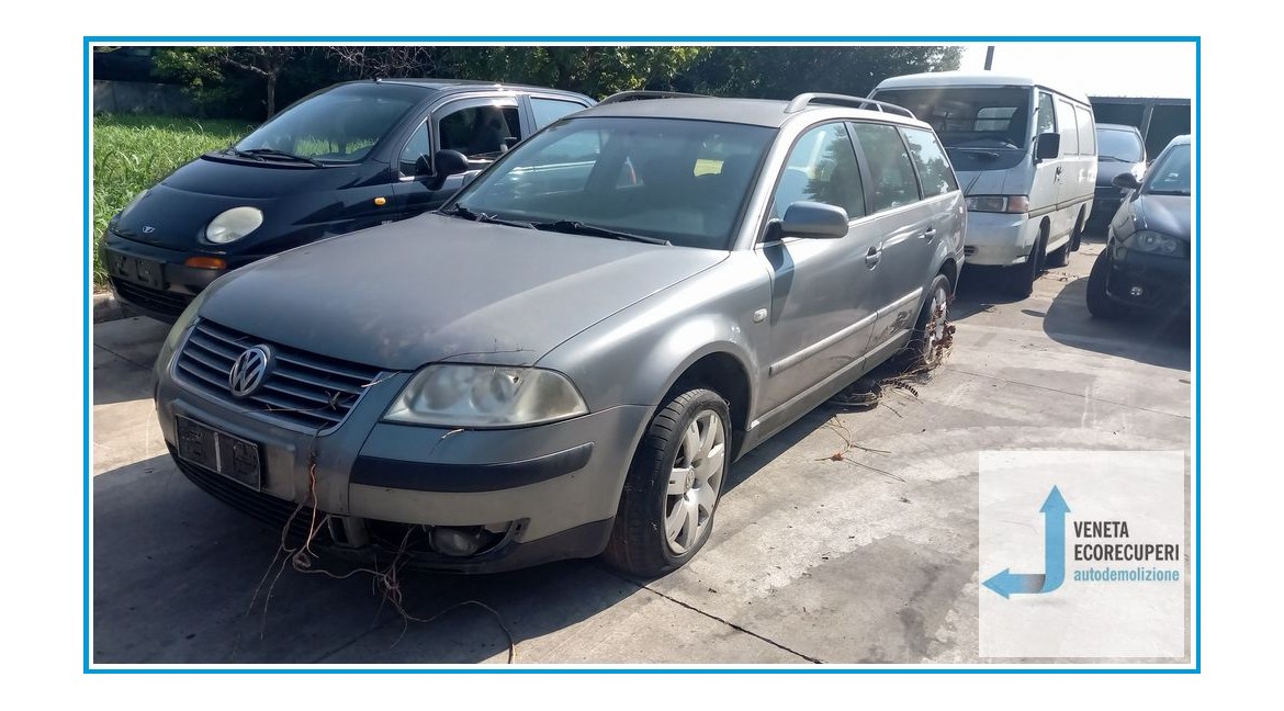 VOLKSWAGEN PASSAT 3B del 2001 parti usate e ricambi - Tipo Motore AVF