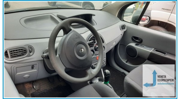 RENAULT MODUS 1a Serie  del 2006 parti usate e ricambi - Tipo Motore D4FD7