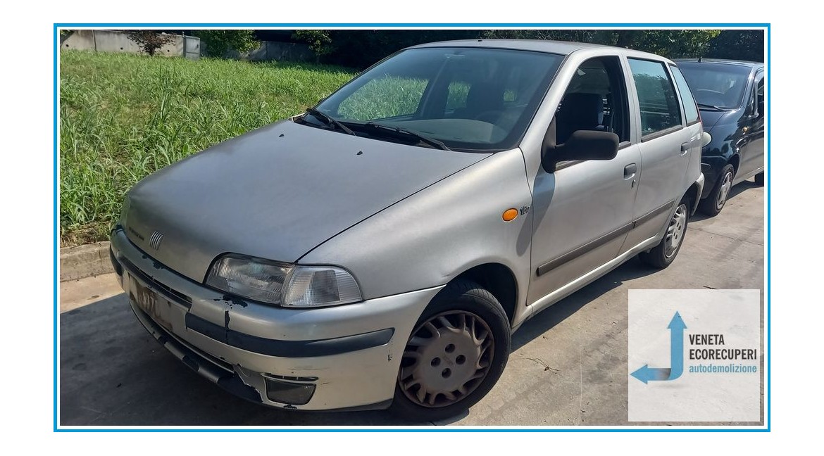 FIAT PUNTO 1a Serie  del 1999 parti usate e ricambi - Tipo Motore 176B9000