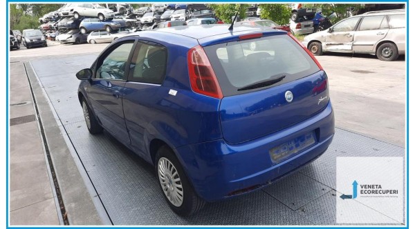 FIAT GRANDE PUNTO 2Y del 2006 parti usate e ricambi - Tipo Motore 199A4000