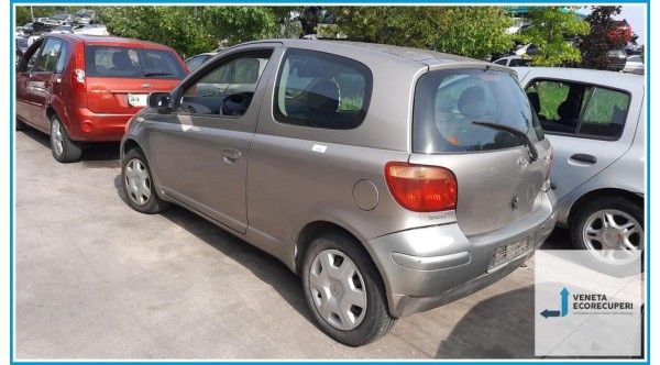 TOYOTA YARIS FRP del 2003 parti usate e ricambi - Tipo Motore 1SZFE