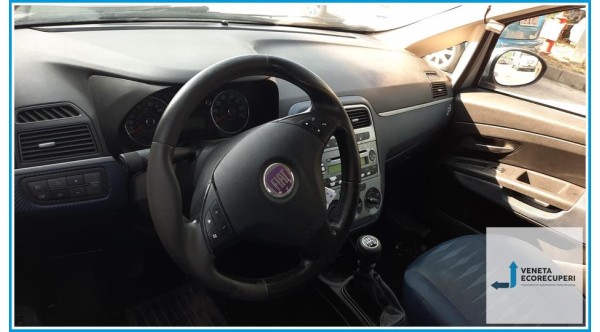 FIAT GRANDE PUNTO 4C del 2008 parti usate e ricambi - Tipo Motore 350A1000