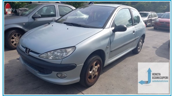 PEUGEOT 206  del 2002 parti usate e ricambi - Tipo Motore KFW