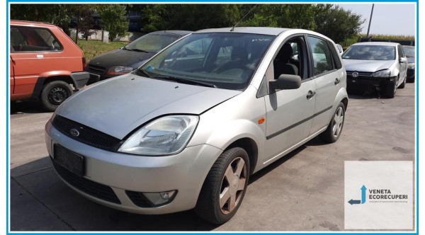 FORD FIESTA CBK del 2002 parti usate e ricambi - Tipo Motore FXJA