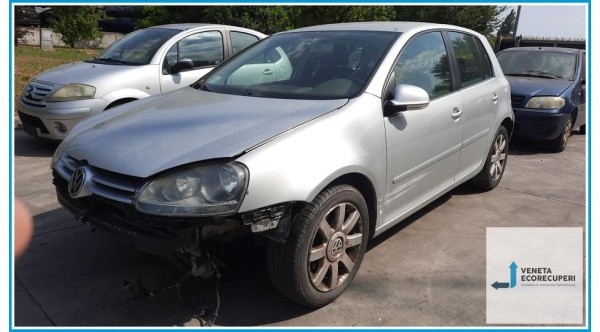 VOLKSWAGEN GOLF 1K del 2004 parti usate e ricambi - Tipo Motore BAG