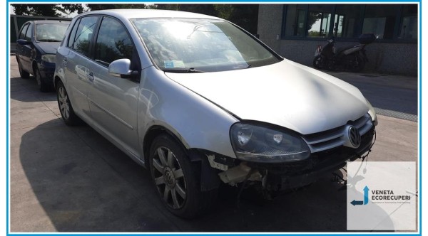 VOLKSWAGEN GOLF 1K del 2004 parti usate e ricambi - Tipo Motore BAG