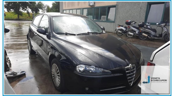ALFA ROMEO 147 W8 del 2007 parti usate e ricambi - Tipo Motore AR37203