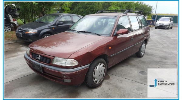 OPEL ASTRA T92 del 1997 parti usate e ricambi - Tipo Motore X16XEL