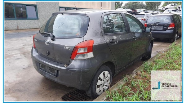 TOYOTA YARIS  del 2010 parti usate e ricambi - Tipo Motore 1NDTV