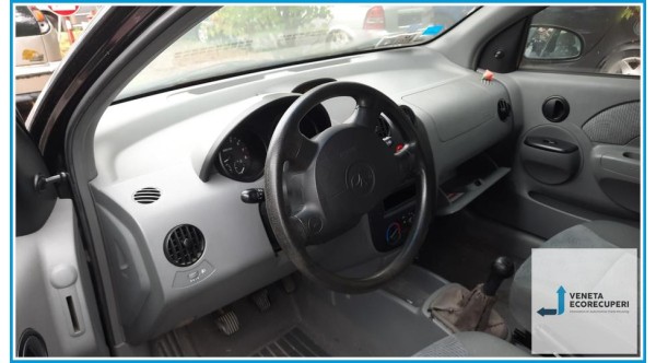 CHEVROLET (DAEWOO) KALOS T200 del 2004 parti usate e ricambi - Tipo Motore B12S1