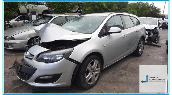 OPEL ASTRA P10 del 2015 parti usate e ricambi - Tipo Motore A14NET