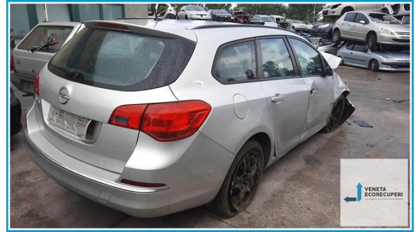 OPEL ASTRA P10 del 2015 parti usate e ricambi - Tipo Motore A14NET