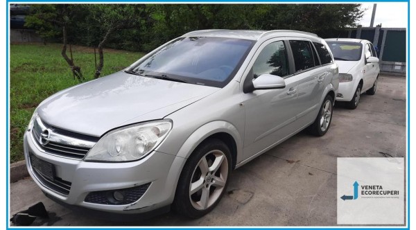 OPEL ASTRA A04 del 2008 parti usate e ricambi - Tipo Motore Z17DTR