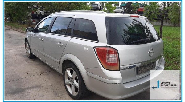 OPEL ASTRA A04 del 2008 parti usate e ricambi - Tipo Motore Z17DTR
