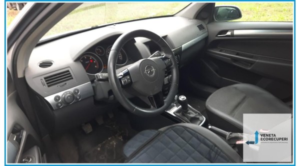OPEL ASTRA A04 del 2008 parti usate e ricambi - Tipo Motore Z17DTR