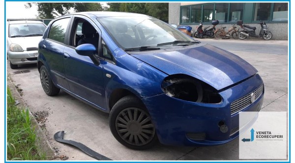FIAT GRANDE PUNTO 4C del 2009 parti usate e ricambi - Tipo Motore 199A2000