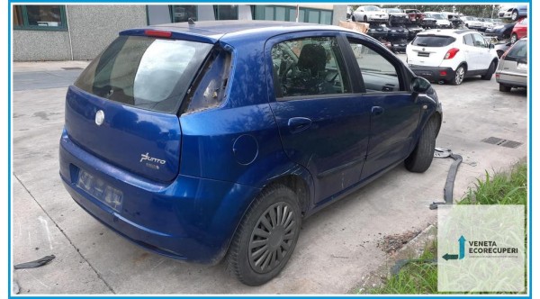 FIAT GRANDE PUNTO 4C del 2009 parti usate e ricambi - Tipo Motore 199A2000