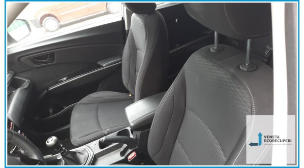SSANGYONG XLV  del 2019 parti usate e ricambi - Tipo Motore 173910