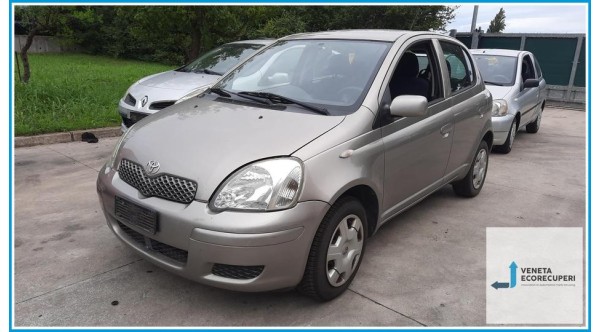 TOYOTA YARIS FRP del 2004 parti usate e ricambi - Tipo Motore 1SZFE