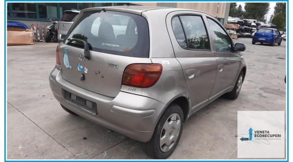 TOYOTA YARIS FRP del 2004 parti usate e ricambi - Tipo Motore 1SZFE
