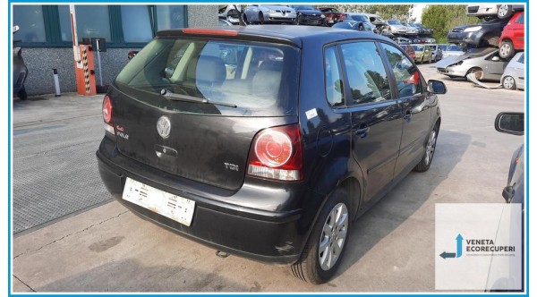 VOLKSWAGEN POLO 9N del 2005 parti usate e ricambi - Tipo Motore BNV