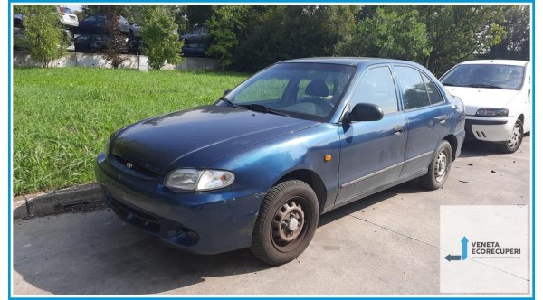 HYUNDAI ACCENT  del 1997 parti usate e ricambi - Tipo Motore G4EH
