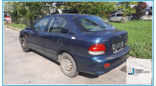 HYUNDAI ACCENT  del 1997 parti usate e ricambi - Tipo Motore G4EH