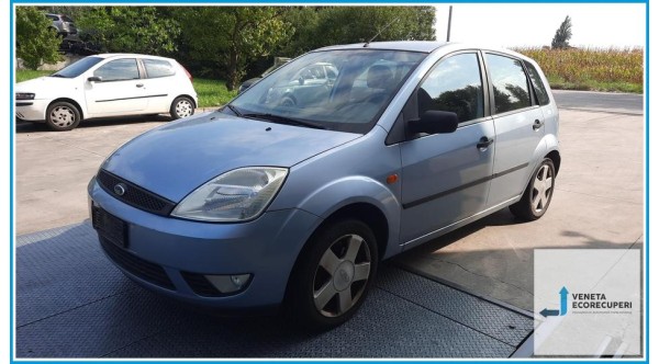 FORD FIESTA CBK del 2004 parti usate e ricambi - Tipo Motore FUJA