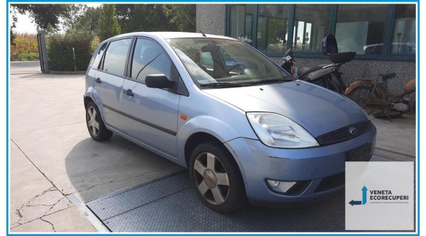 FORD FIESTA CBK del 2004 parti usate e ricambi - Tipo Motore FUJA