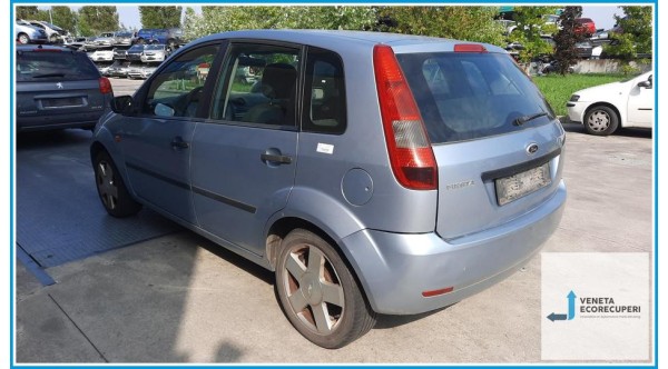 FORD FIESTA CBK del 2004 parti usate e ricambi - Tipo Motore FUJA