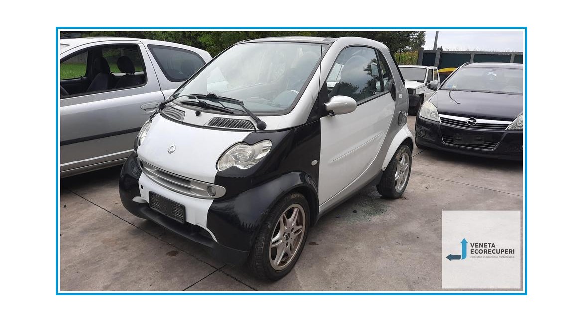 SMART COUPE' C450 del 2002 parti usate e ricambi - Tipo Motore 13
