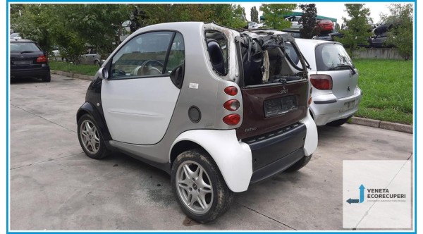 SMART COUPE' C450 del 2002 parti usate e ricambi - Tipo Motore 13