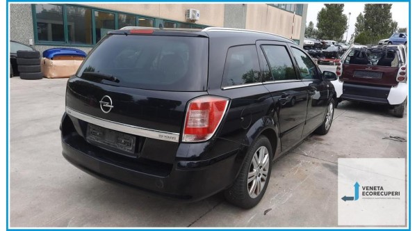 OPEL ASTRA A04 del 2007 parti usate e ricambi - Tipo Motore Z17DTH