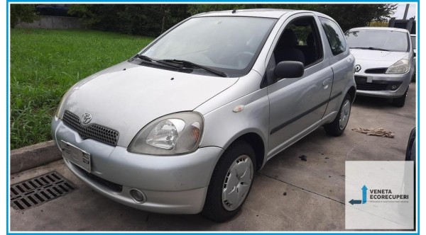 TOYOTA YARIS JPP del 2001 parti usate e ricambi - Tipo Motore 2NZFE