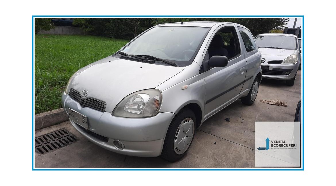 TOYOTA YARIS JPP del 2001 parti usate e ricambi - Tipo Motore 2NZFE