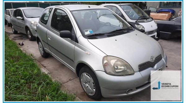TOYOTA YARIS JPP del 2001 parti usate e ricambi - Tipo Motore 2NZFE