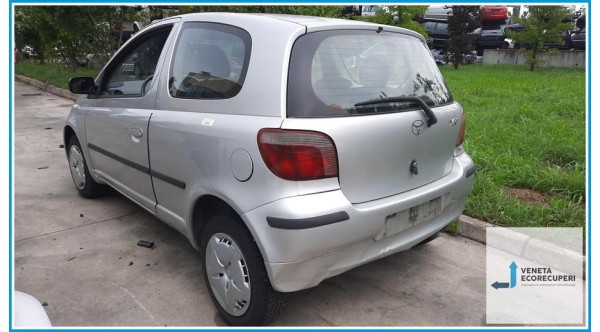TOYOTA YARIS JPP del 2001 parti usate e ricambi - Tipo Motore 2NZFE